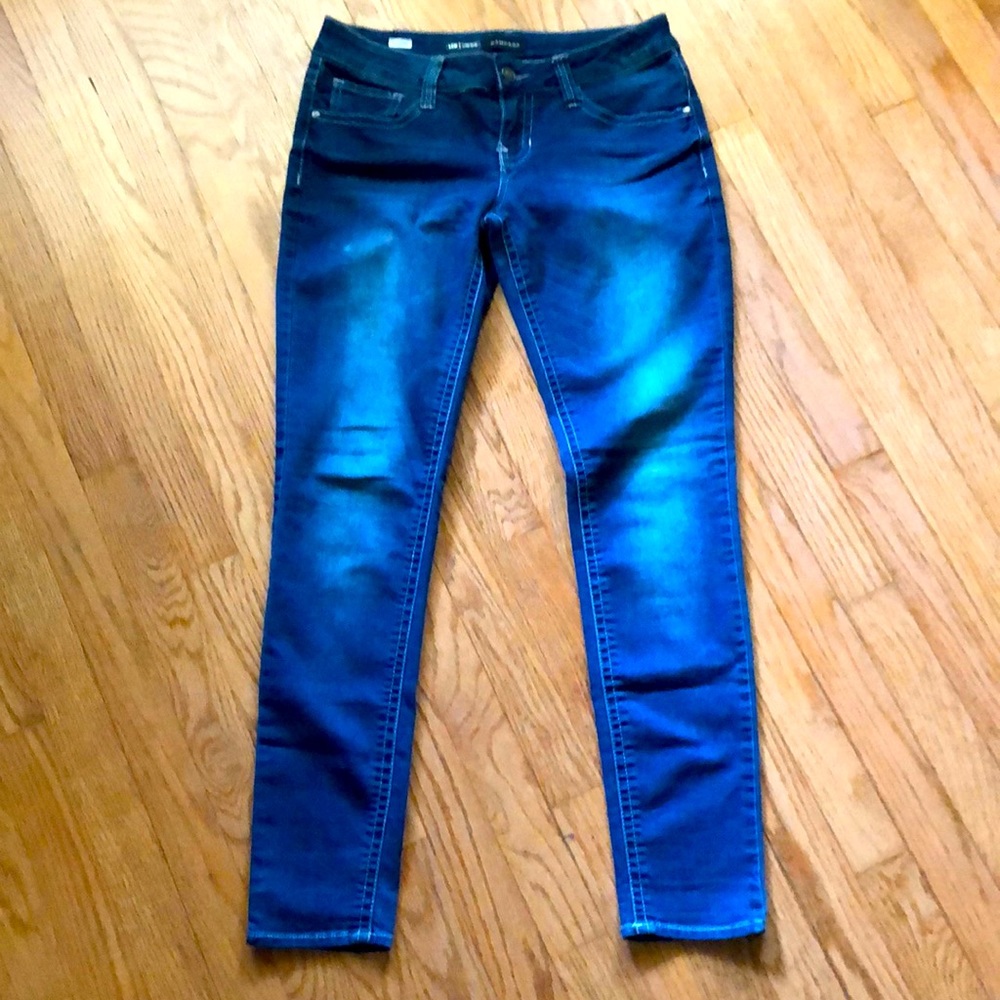 Skinny jeans